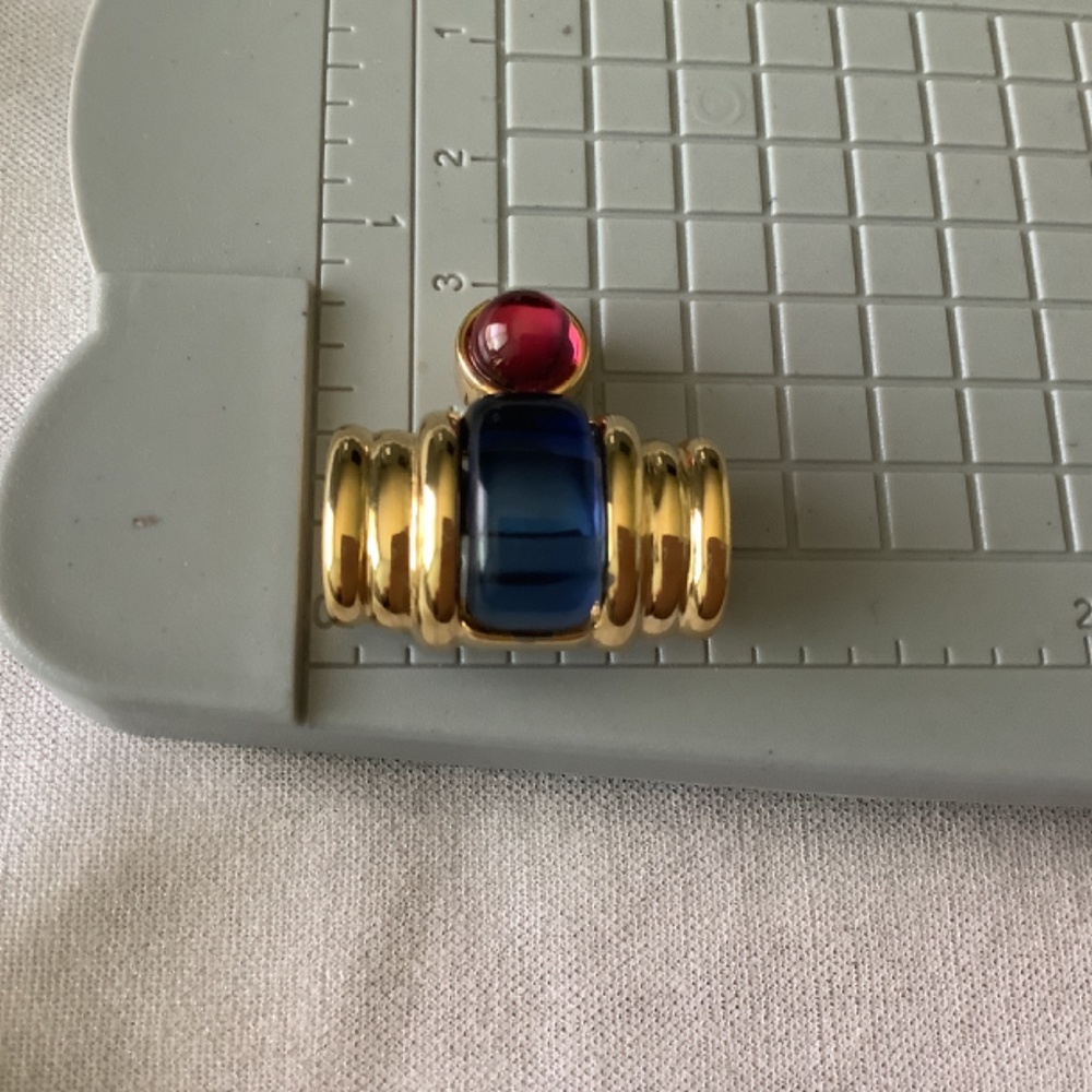 PC Pendant - Picture 3 of 7